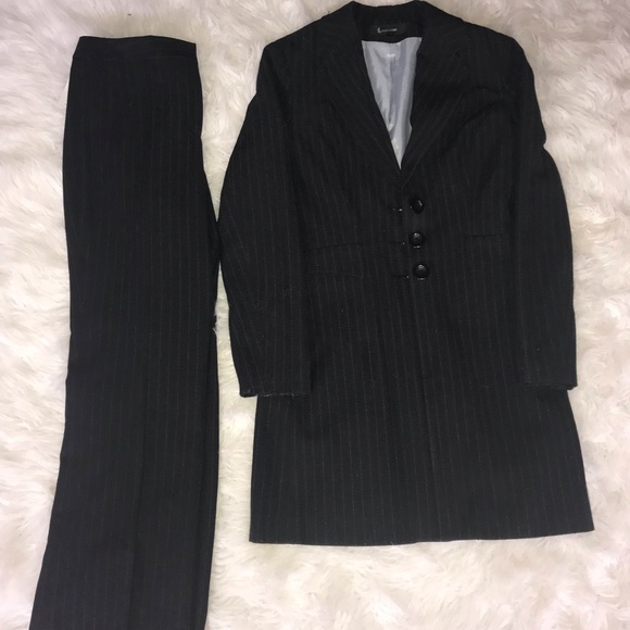 Jackets & Blazers - Vintage Black Larry Levine Pin Striped Suite